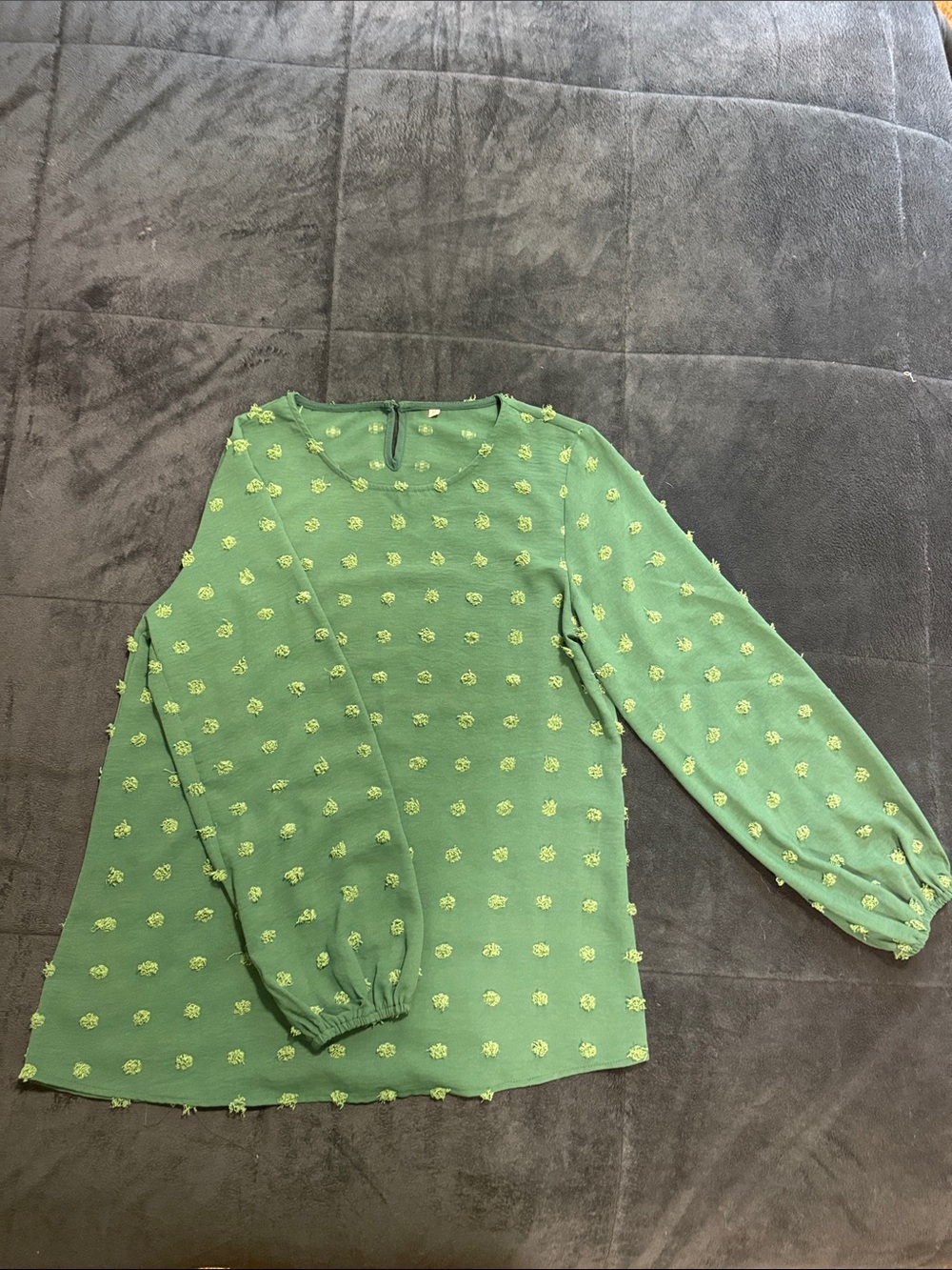 Women’s Green Textured Dot Long-Sleeve Top